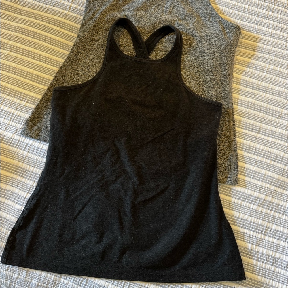 Beyond Yoga Under Lock and Keyhole Black Tank Top